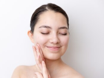 アルフォービューティー 恵比寿店(ALU for beauty)の写真/当店No.1小顔【マイクロウェーブリフト】エステ版マイクロ波導入◎パワー無制限 11000円