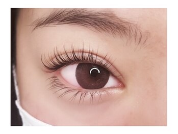 アミラ(AmiLa)/LEDマツエク/まつげパーマ専門