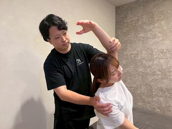 チルストレッチ(Chill Strech)/ストレッチ施術(せなか)