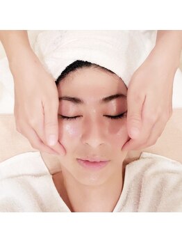 ポーラ ザ ビューティ 城東緑店(POLA THE BEAUTY)/エステ施術2お顔&デコルテ洗浄