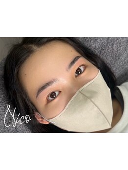 ナチュラル上品な目元にしたい