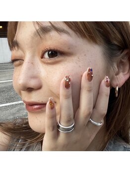 エイティスト(8ist)/ニュアンスネイル[新宿/新宿駅]