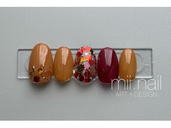 ミイネイル(mii.nail)/