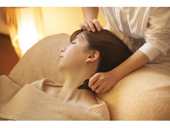 ヌー(NU)の写真/硬くなった側頭筋や咬筋をゆるめ、食いしばりから解放！表情筋をリリースして、本来の小顔へ導きます♪