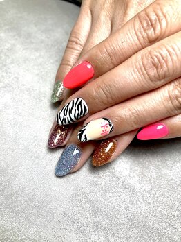 ラキネイル(LAKI Nail)/カラフルネイル