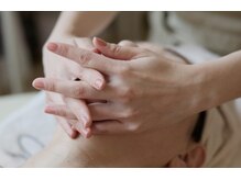 フワリ(FUWA-Re)の雰囲気(エステ後、整顔(小顔調整)を行います。)