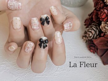 ラ フルール(La Fleur)の写真/トレンドアイテム多数ご用意♪素材を生かした旬ネイルでお洒落なお手元に！！