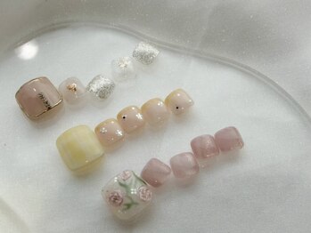 ティンク(Tink)の写真/【新規☆フットワンカラー¥6500】春の新作デザイン多数ご用意♪角質ケアもプラスして魅せたくなる足元に◎