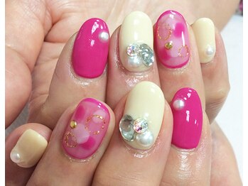 ネイルネイル 南森町店(nailnail)/可愛いを詰め込んだデザイン♪
