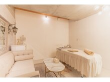 リール 恵比寿店(RIRE)の雰囲気（完全個室の綺麗なお部屋でゆったりと施術を受けることができます）