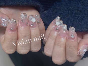 ヴィヴィアン(Vivian)/チップ長さだし＋持ちデザイン