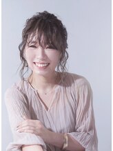 ネイル 彩 川越店 秋山 彩衣