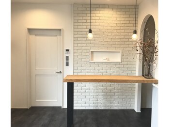 ルブドワール(Le Boudoir)/salon 