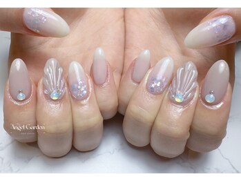 エンジェルガーデンネイル 池袋店(Angelgarden nail)/マーメイドネイル♪シェル入れ~