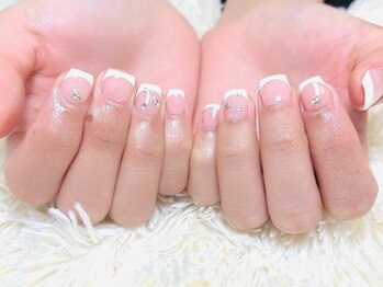 シチ ネイル(shichi nail)/フレンチネイル