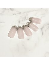 ソイン キタガタ(so-in kitagata)/ラメフレンチ