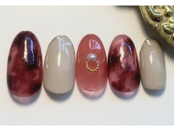 ミュゲットネイル(Muguet nail)/赤べっ甲ネイル