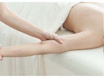 ジプソフィラ(Gypsophila)の写真/【結果重視】当日で変化を実感！理想のサイズダウンを叶える痩身。引き締めて自信の持てる美ボディへ