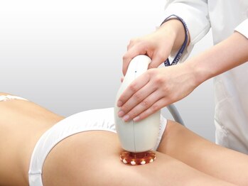 アネラ(ANELA)の写真/最短ルートで結果を出したい方へ。春の速攻痩せ！AI姿勢分析×選べる最強マシンで冬の蓄積脂肪を撃退。