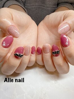 アリーネイル(Alie nail)/