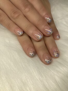 サフィールネイルサフィールネイル(Saphir nail)/ラメグラデーション