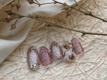 ハローネイル(Hello! Nail)の写真/自店オフは何度でも無料！自分らしさを表現したいなら≪ニュアンスアートコース¥6400~≫が◎持込ネイルOK☆