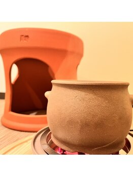 酸素カプセルコージィ(Cozy)/【よもぎ蒸し】無農薬ハーブ