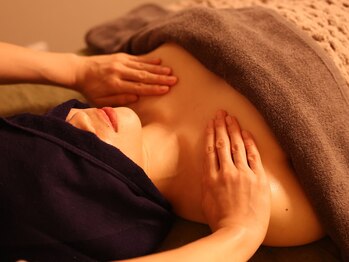 イロリ(irori)/デコルテ