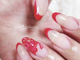 レース風フラワーネイル