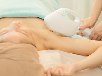 レディース ビホウ(BIHOU)/最新脱毛器で簡単に全身脱毛