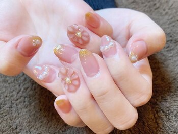 エスネイル(Snail)/ぷくぷくフラワーネイル