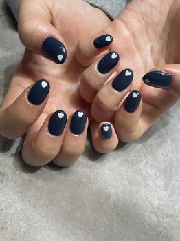 エム(em)/ハートホロネイル