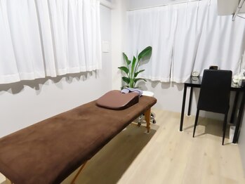 マクシルコンディショニングサロン 門前仲町店(MAXILconditioningsalon)の写真/完全個室で骨盤&猫背矯正×美容整体！理想の美姿勢へ♪長く通えるサロンをお探しの方におすすめ◎