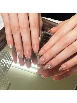 ブブ 渋谷(bubu)/シルバーブターフライネイル