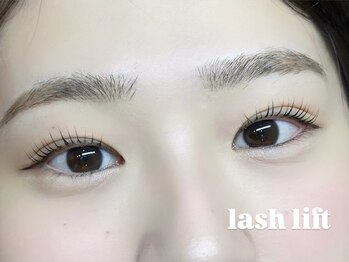 リル(Lile)/lash lift