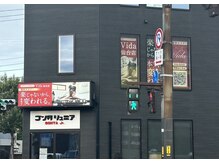 ヴィーダ 仙台店(Vida)の雰囲気(外観です♪入り口は写真の左側に歩いていくと扉があります!)
