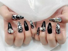 プティ アイビューティ 京橋店(peTiT eyebeauty)/シルバー　カジュアル