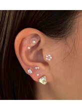 ミエル 神戸店(Miel)/耳ツボジュエリーで美容効果も！