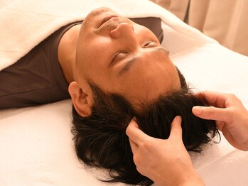 メゾンカヨ(Maison Kayo)/電気でゆるむ脳疲労