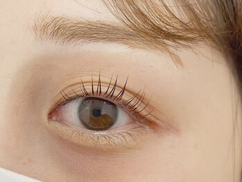 フィアラ 京都二条店(Fiara)/パリジェンヌ