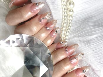 Ravie nail【3月28日NEW OPEN】/蝶々パーツ ワンホン 韓国