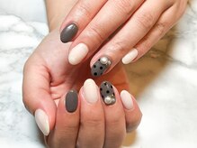 プルメリア(Plumeria)/【ハンド】ドット×パール