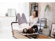 ボディクロス(BODY×)の雰囲気（ピラティスリフォーマーでコアを使って美姿勢を目指します！）