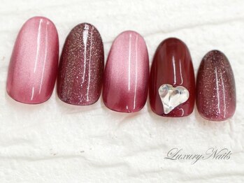 ラグジュアリーネイルズ タカダノババ(Luxury Nails Takadanobaba)/キラキラ*ハート＆マグネット