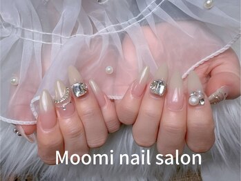 ムーミー 新宿(Moomi)/グラデーショ【新宿西口/人気】