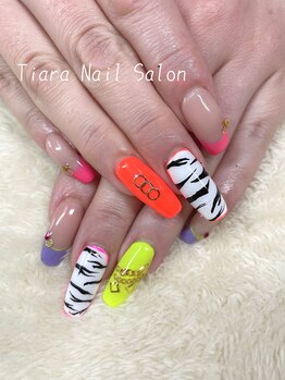 ティアラ(Tiara)/持ち込みデザイン