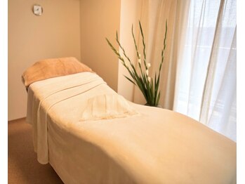 ワビシラカワ(WABISHIRAKAWA)/電動ベッドを使用