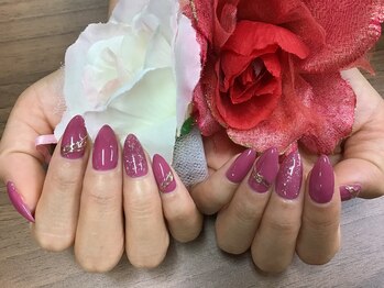 ネイルルーム 千美(room)/ミラーラインネイル☆