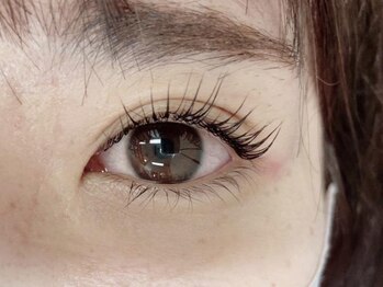 ルフトヘアー(Luft Hair)の写真/自然に魅せたい大人女性にオススメ♪まつ毛も傷みにくくメイクも楽に《パリジェンヌラッシュリフト￥6300》