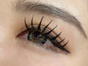 キャッツアイ東京 新宿店(Cat's eye TOKYO)/フラットラッシュ